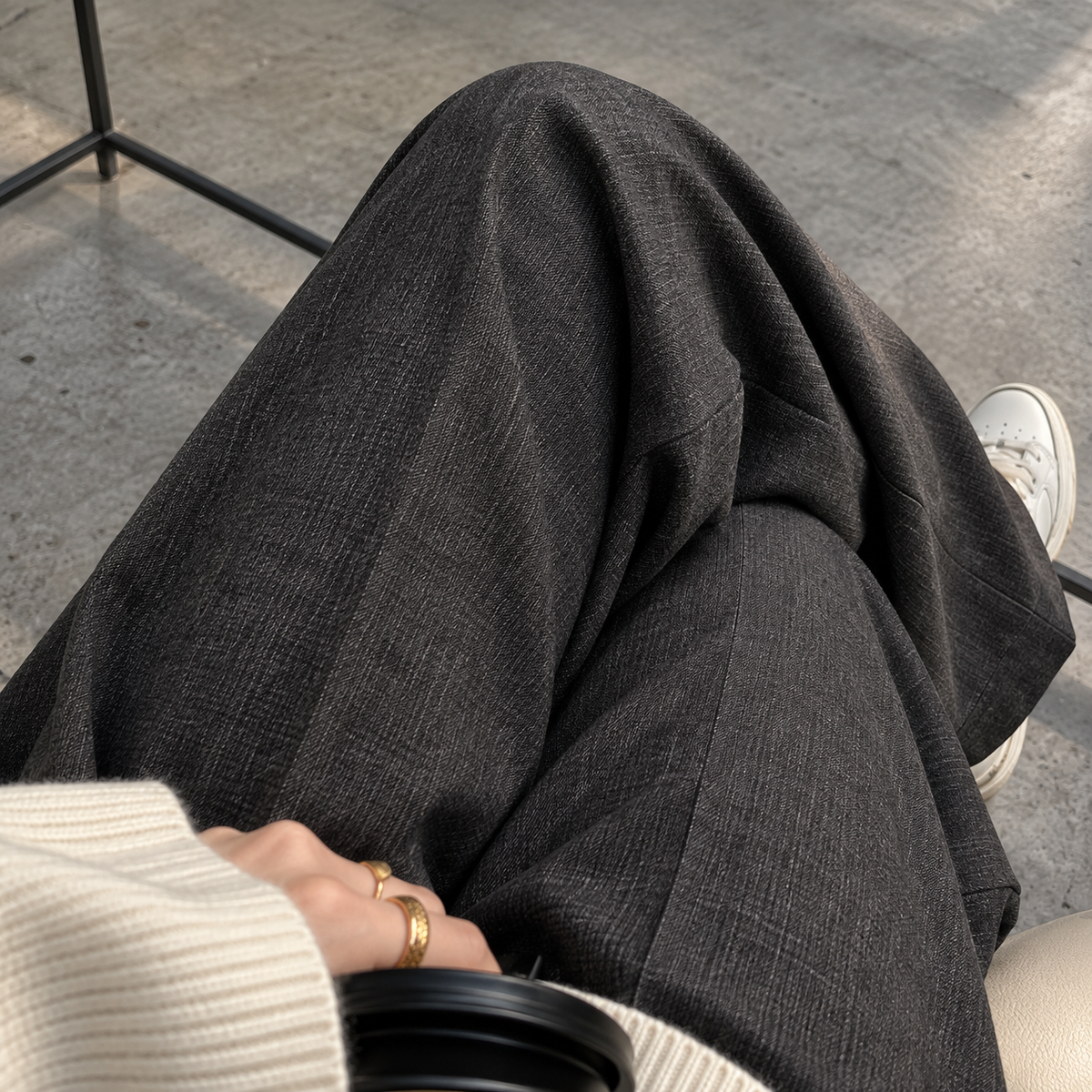 Wide-Leg Pleated Wool-Blend Trousers