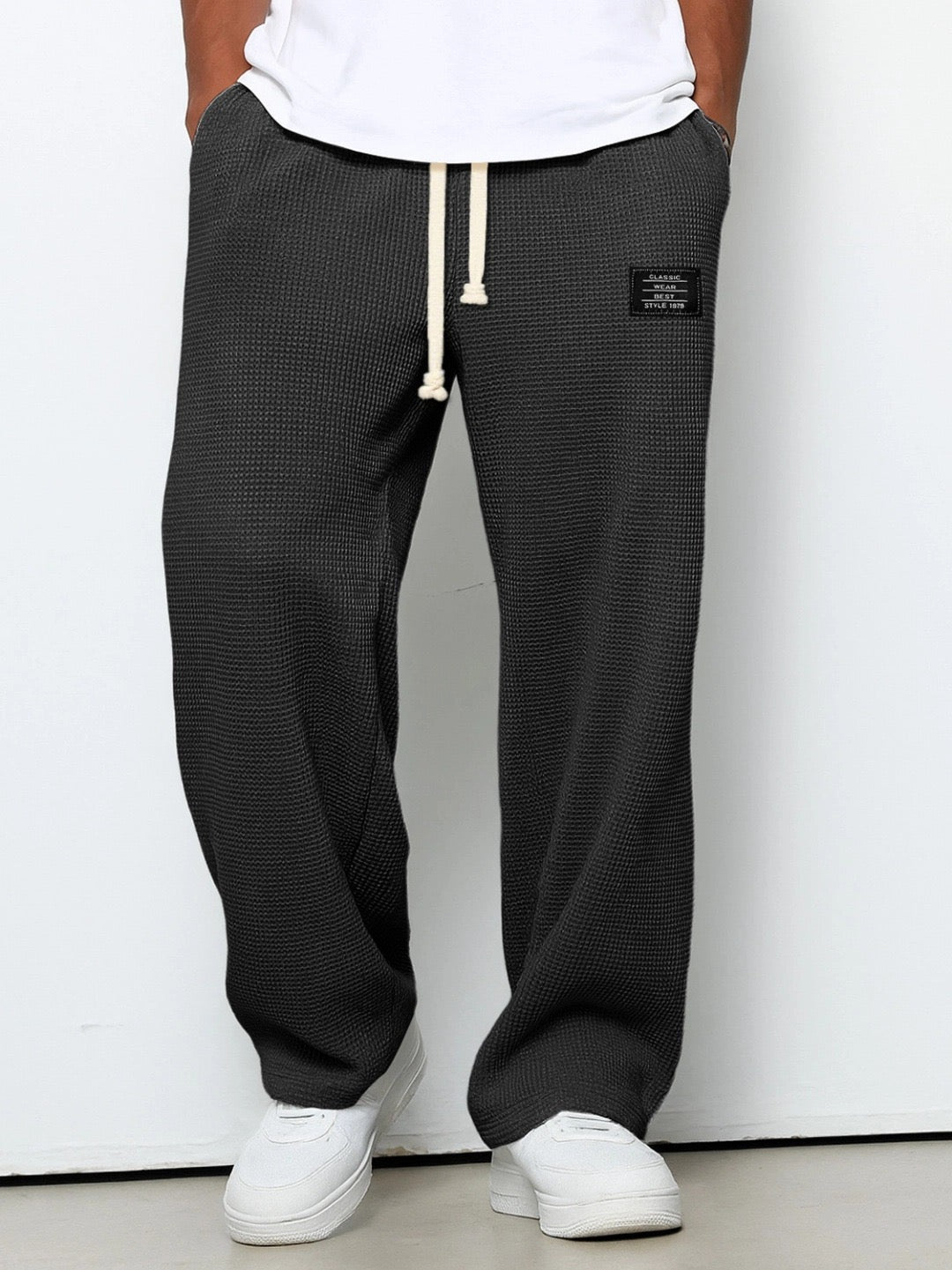 Relaxed Woven Drawstring Trousers